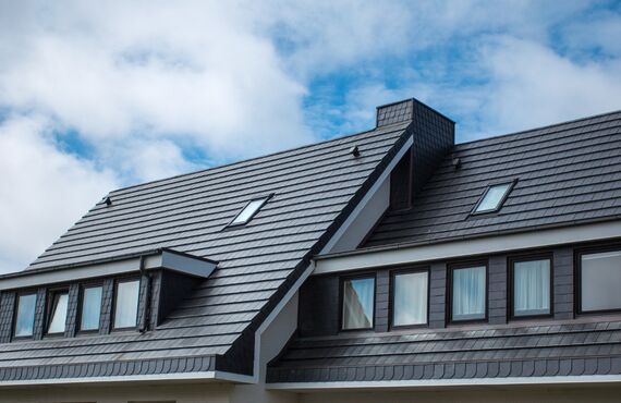 平塚市にある会社は屋根修理を無料見積りで請け負うことができます