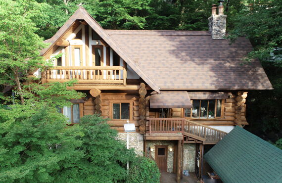 伊豆高原・箱根・熱海・伊豆の国別荘の屋根高耐久のノーメンテナンス屋根材で施工しませんか？